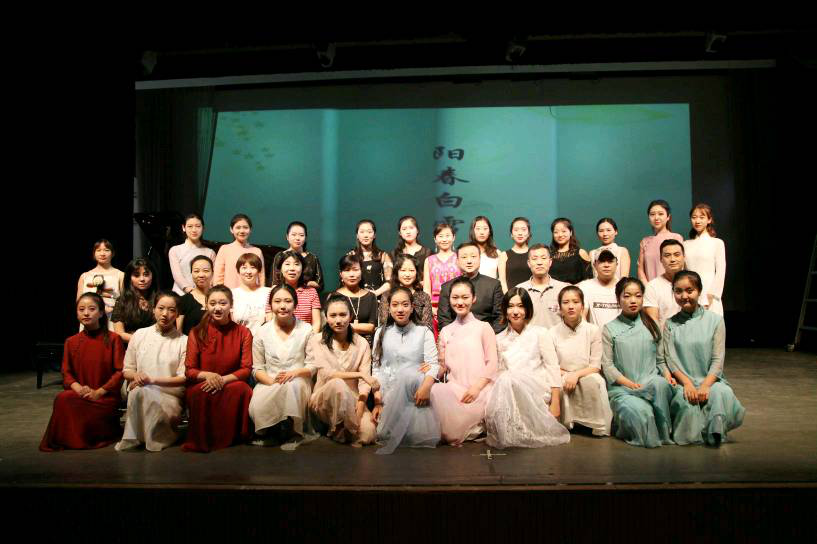 两院师生及部分培训班学员音乐会合影