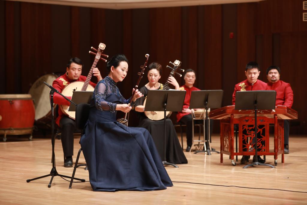 二胡独奏《兰花花叙事曲》